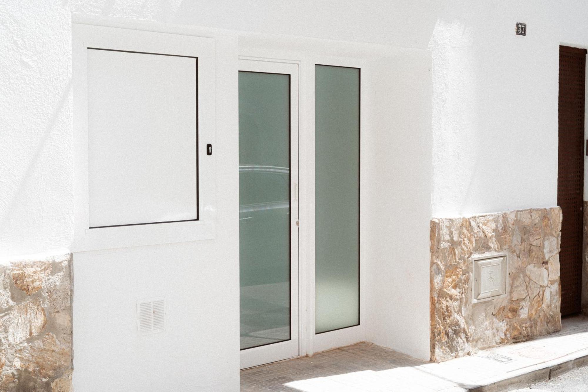 Apt. Con Piscina Interior En La Playa Alguer ラメトリャ・デ・マール エクステリア 写真